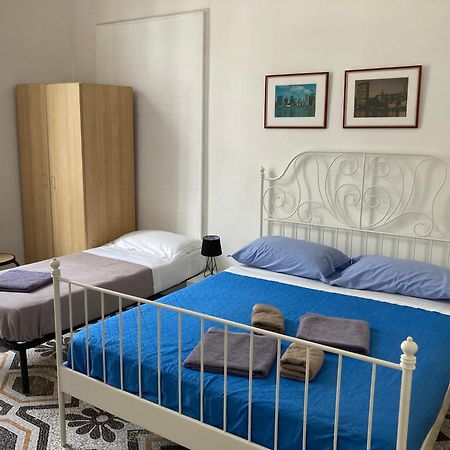 Guest House Roma Genoa Exterior photo