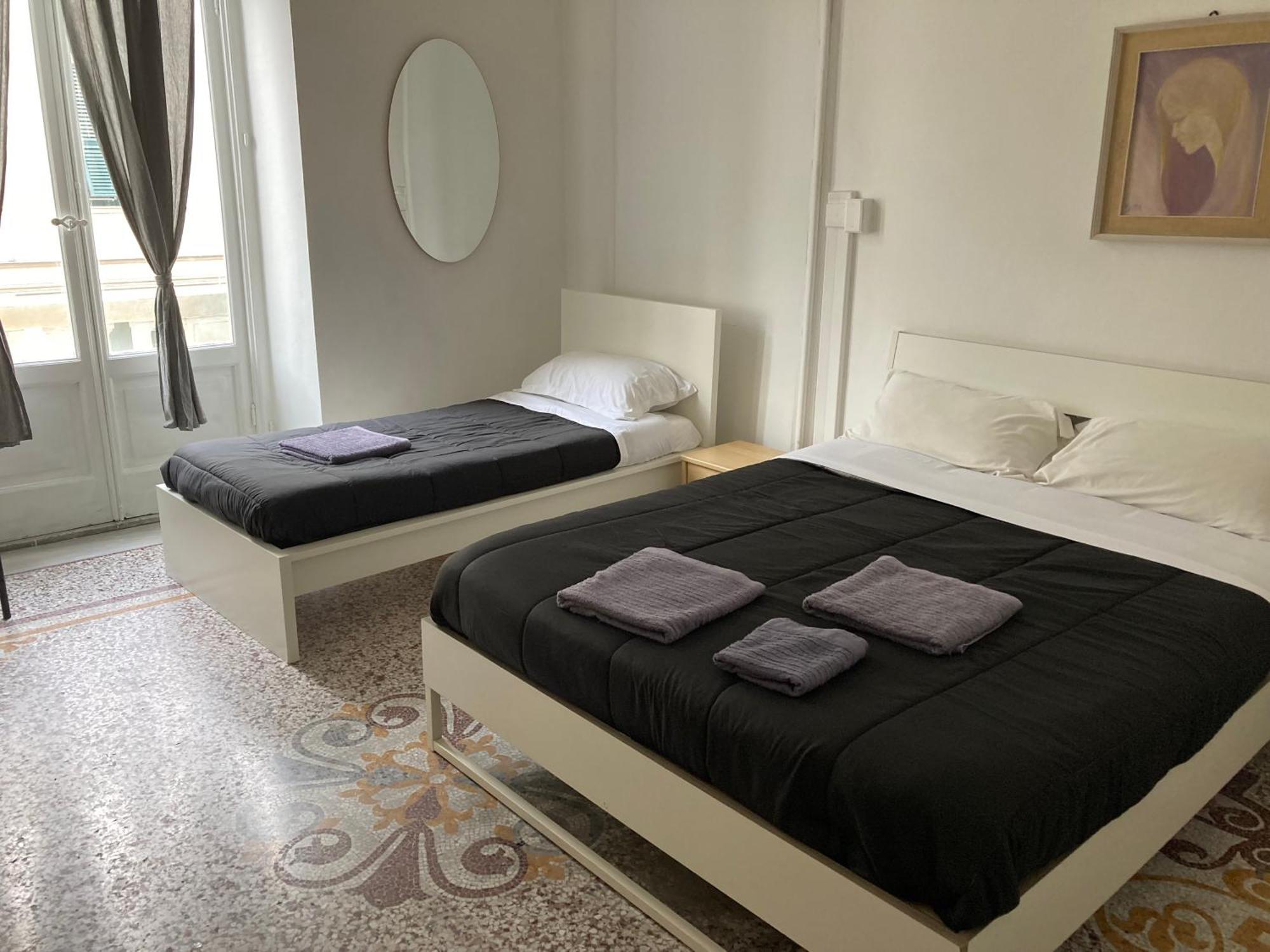 Guest House Roma Genoa Exterior photo
