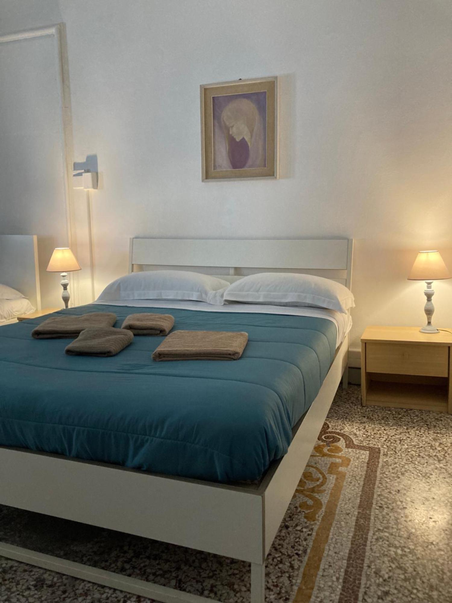 Guest House Roma Genoa Exterior photo